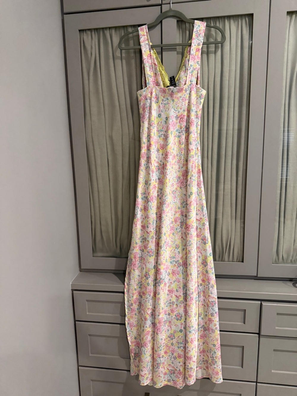 Beach Riot Dress - Picture 2 of 5